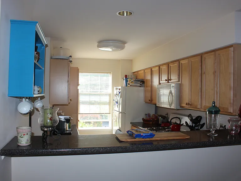 53 Stonington Cir — Photo 8