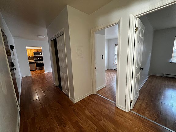 2nd image of 475 Elm St