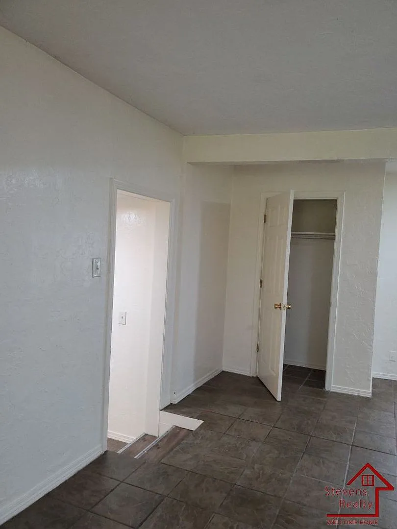 50% off first months rent! | Warm Cozy Classic Home — Photo 4