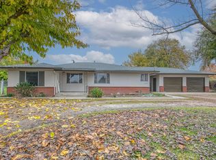 13130 S Henderson Rd, Caruthers, CA 93609