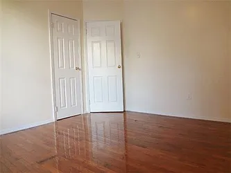 Rented by I & I New York