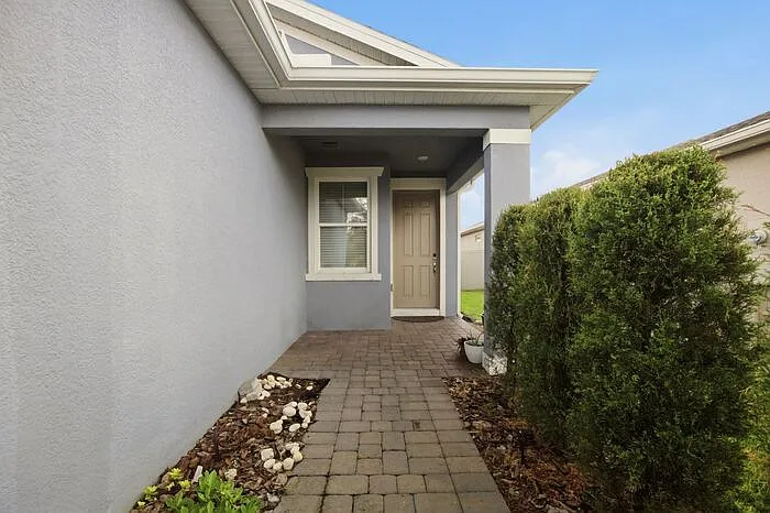 4 bed, 2.0 bath, 1633 sqft, $2,700 — Photo 4