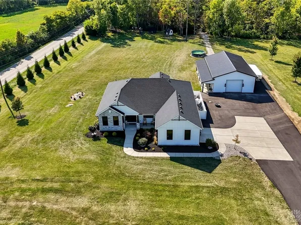 1029 N Liberty Keuter Rd, Lebanon, OH 45036