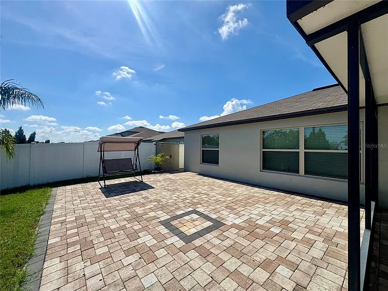 929 Anchor Bend Dr — Photo 35