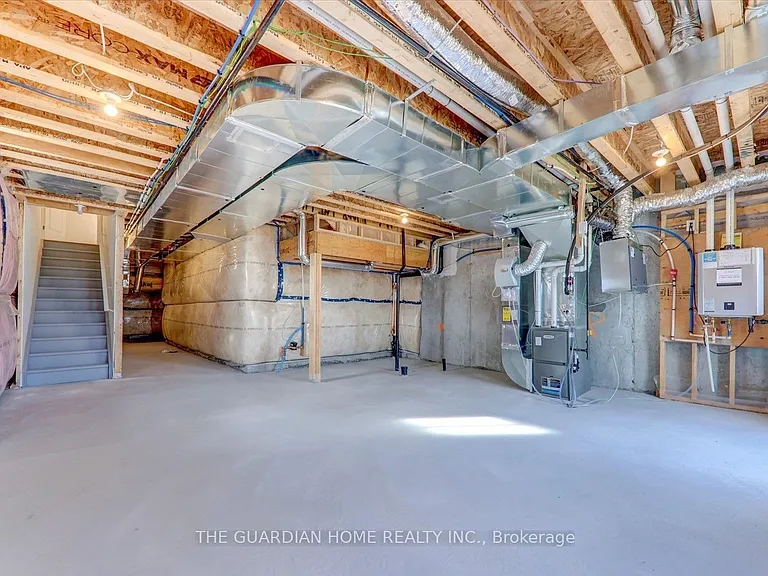 2913 Nakina St — Photo 28
