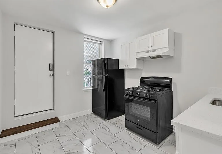 2305 Wichita Ave #2 — Photo 4
