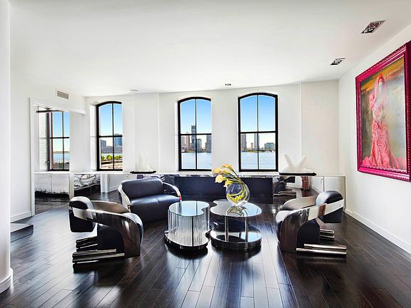4th image of 250 West St APT 4B
