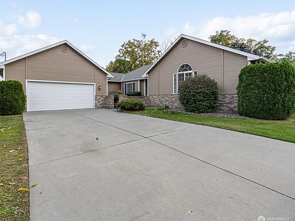 2nd image of 725 SW Evans Avenue