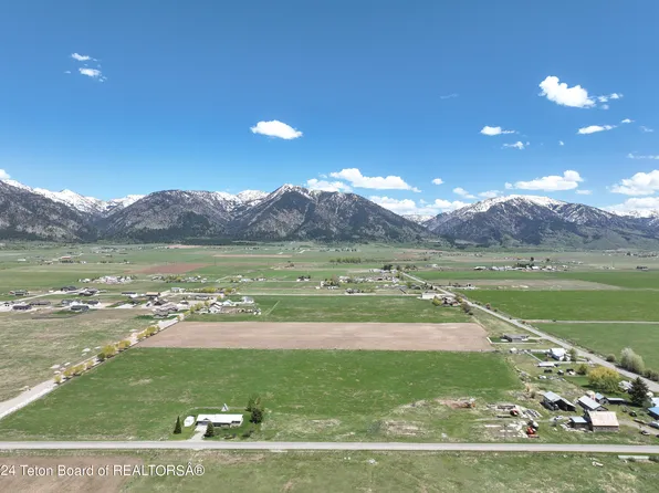 Muddy String Rd, Thayne, WY 83127