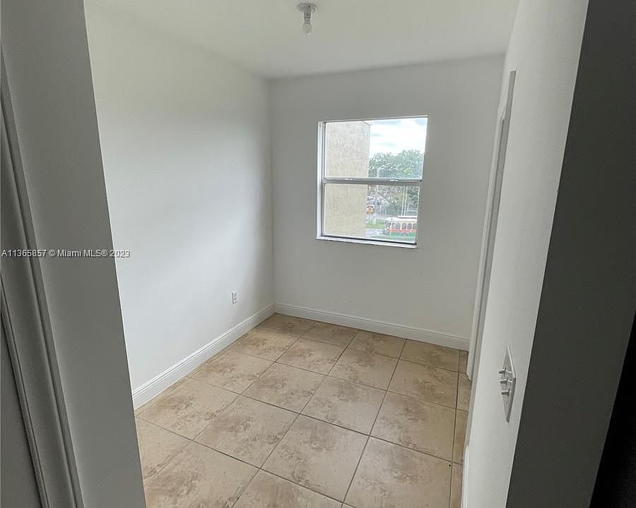 120 S Douglas Rd Miami, FL, 33134 Apartments for Rent Zillow