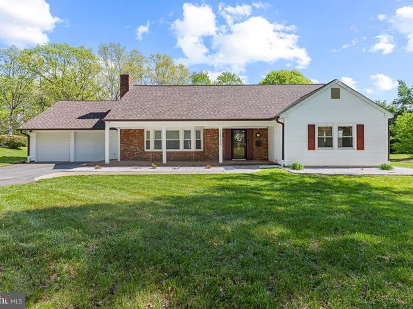 12229 Shadetree Ln, Laurel, MD 20708