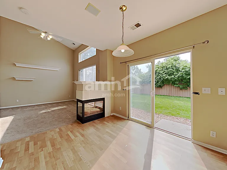 9595 Canberra Dr — Photo 6