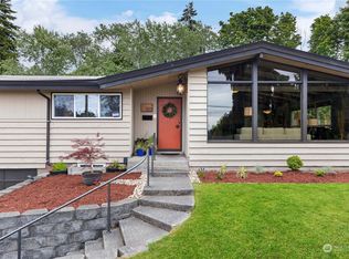 517 Legion Dr, Everett, WA 98201