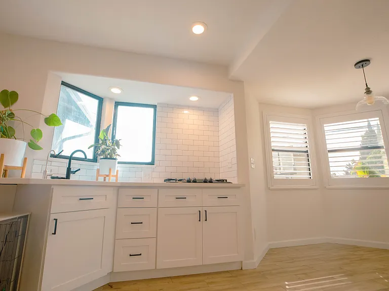 4180 Perkins Ct — Photo 1