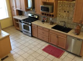 11870 Main St #IN, Pleasanton, CA 94566