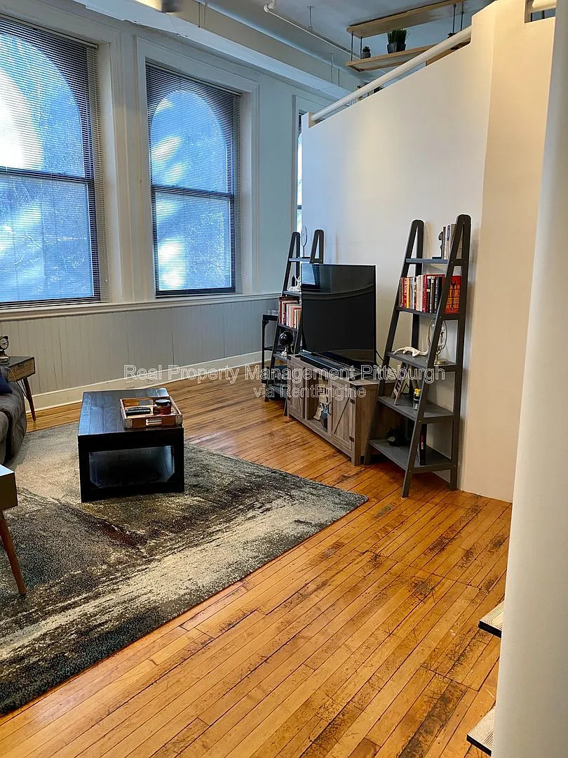 1 bed, 1.0 bath, 1200 sqft, $1,595 — Photo 4
