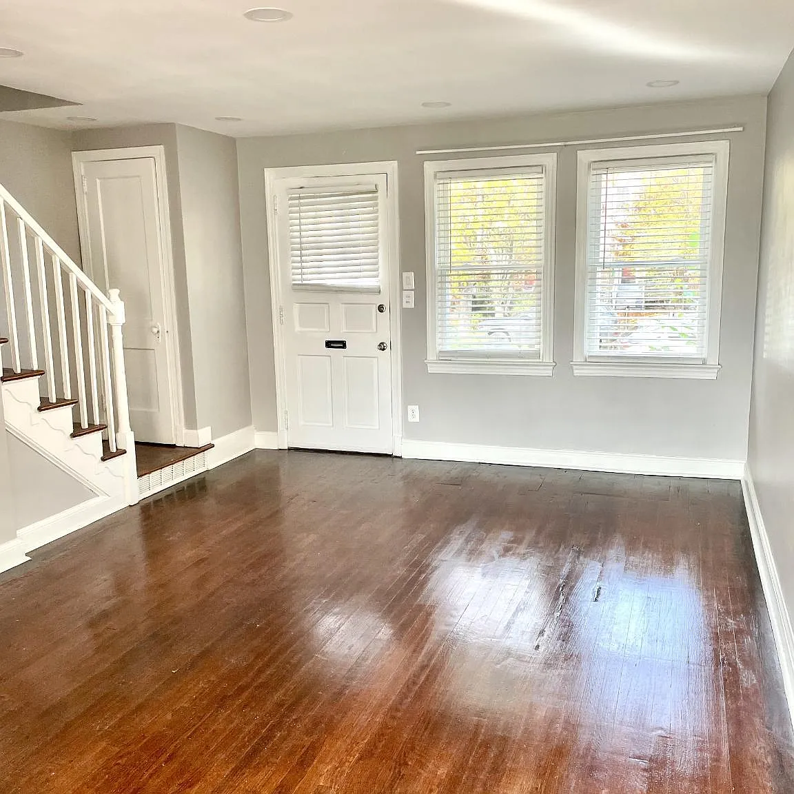 2 bed, 2.0 bath, 1248 sqft, $3,400 — Photo 2