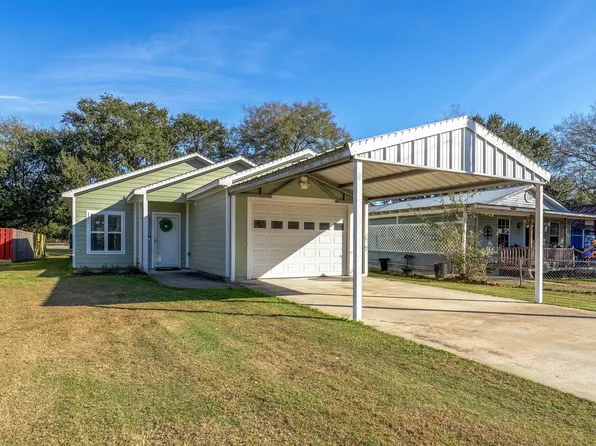 312 N 13th St, Kinder, LA 70648