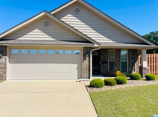 100 Southfield Dr, Alabaster, AL 35007