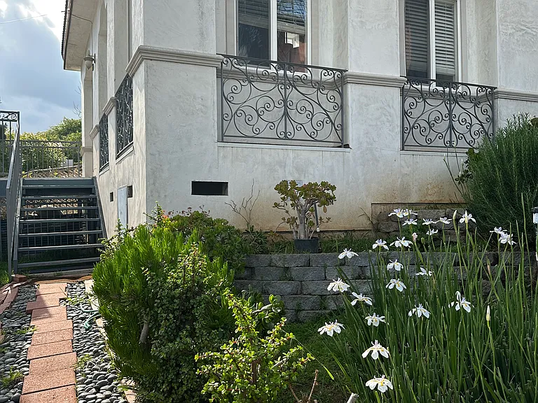 7425 Berne St — Photo 16