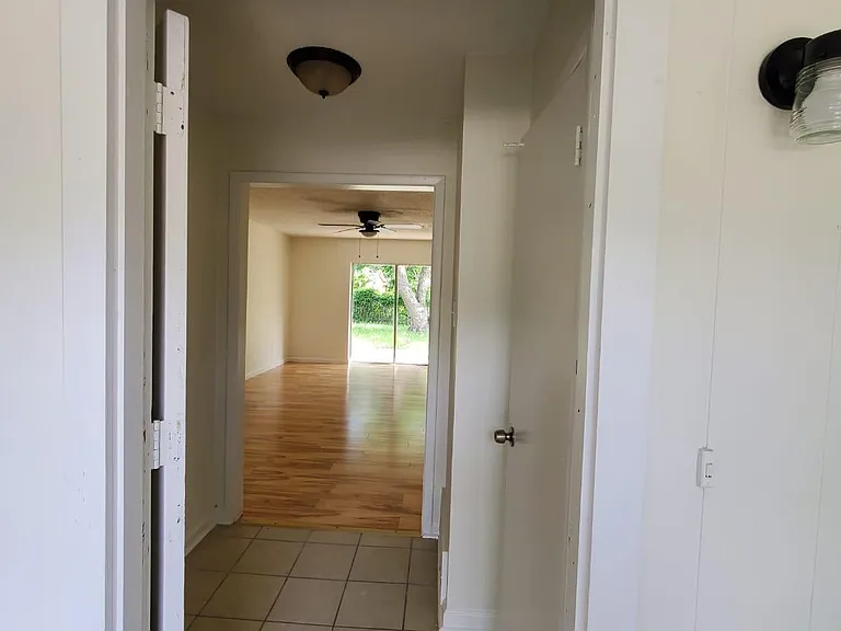 3418 Hummingbird Ln — Photo 18