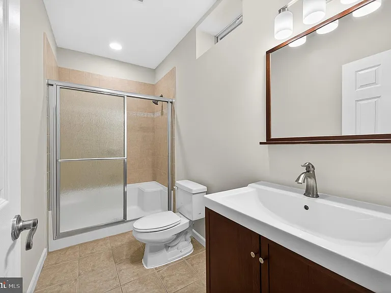 42071 Pepperbush Pl — Photo 49