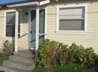 554 Stewart St, Fort Bragg, CA 95437