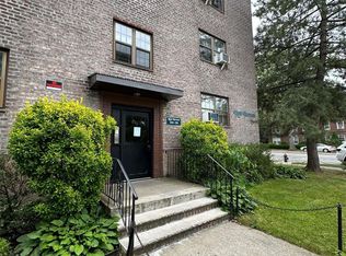 144-04 78th Ave APT 1J, Flushing, NY 11367