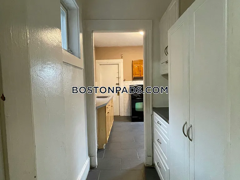 1377A Commonwealth Ave #2 — Photo 5