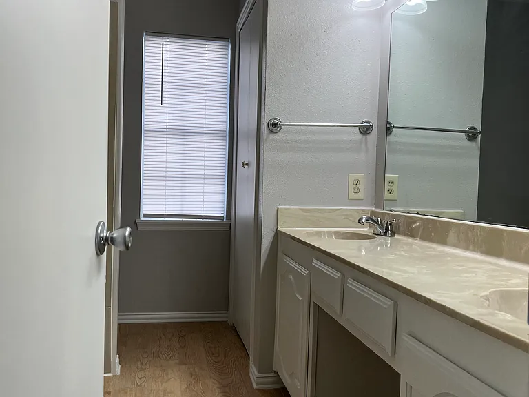 1519 Carlsbad Dr — Photo 23