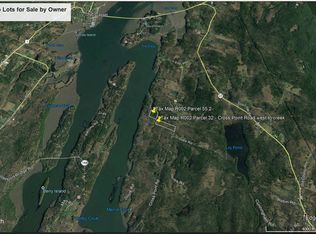 Shore Rd, Edgecomb, ME 04556