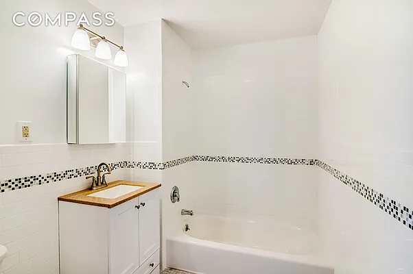 Rented by Compass | media 9