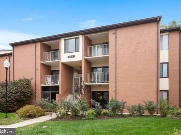 7919 Mandan Rd APT 102, Greenbelt, MD 20770