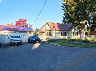 302 SE 5th St, Enterprise, OR 97828