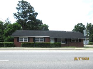 2662 McCrays Mill Rd, Sumter, SC 29154