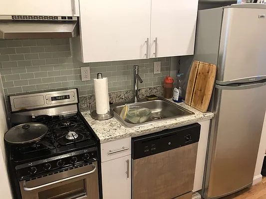 Rented by Dalan Rentals | media 22