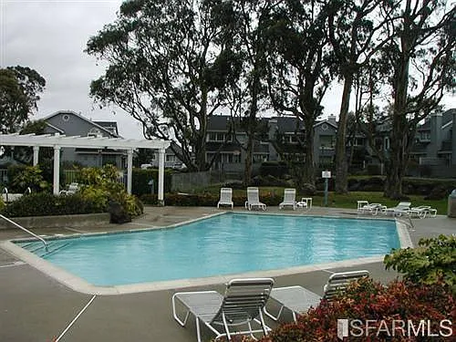 2 bed, 969 sqft, $4,250 — Photo 4