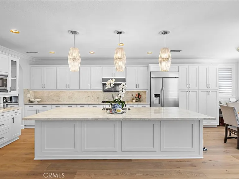 8 Victoria Ln — Photo 14