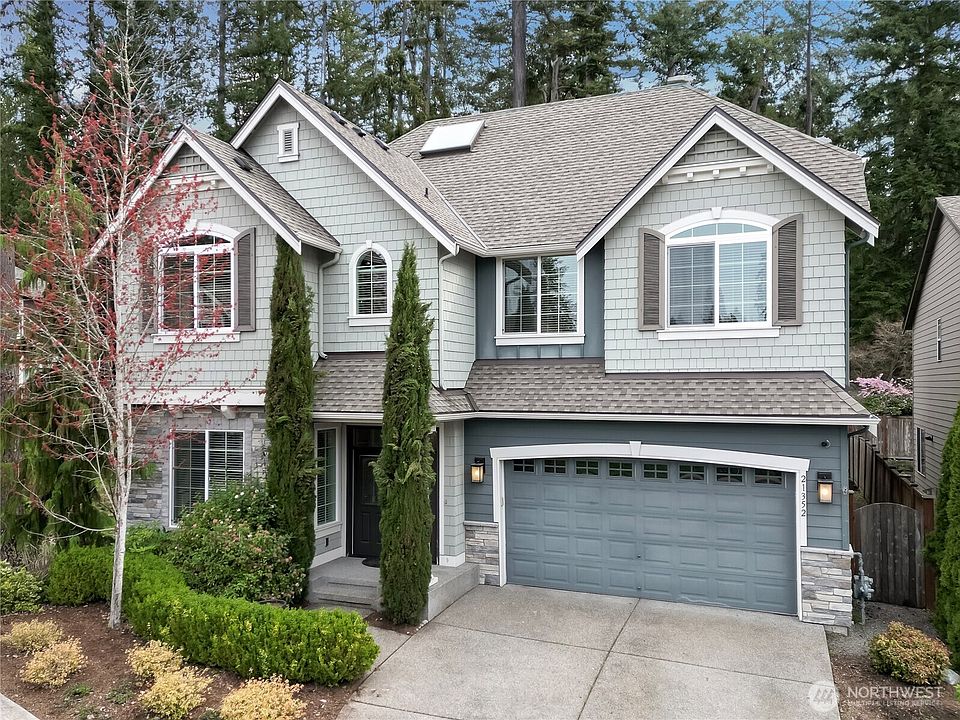 1st image of 21352 NE 9th Place