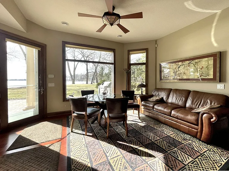 3995 N Shore Dr — Photo 10
