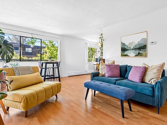 5th image of 338 Ward St #201