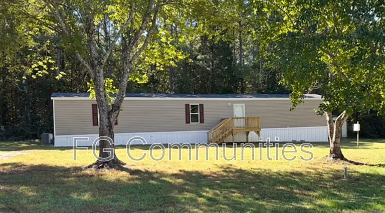 183 Golden Oaks Ln — Photo 1