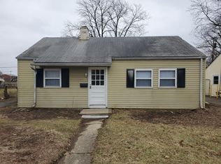 54 S Hampton Rd, Columbus, OH 43213