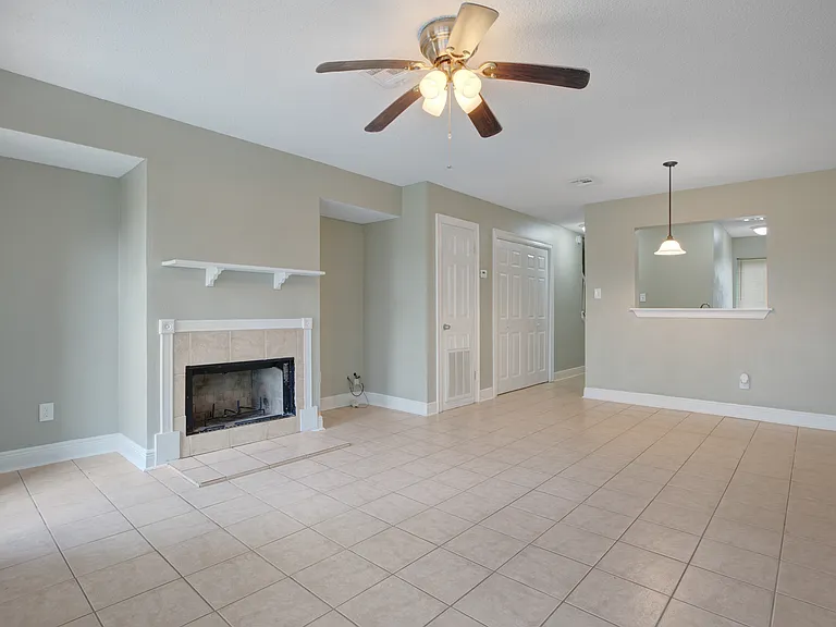 210 Long Plantation Blvd #U — Photo 15