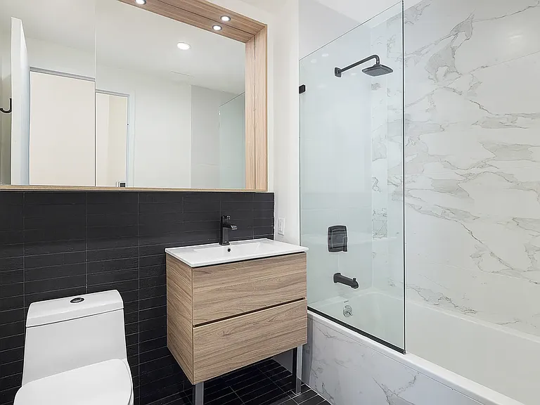 25 Bruckner Blvd #1L — Photo 12