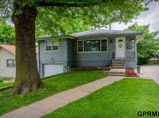 2105 S 46th St, Omaha, NE 68106