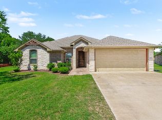 3907 Del Rio Ct, Granbury, TX 76049