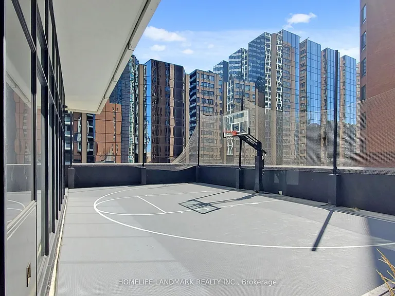 20 Edward St #1419 — Photo 35