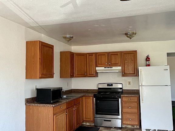 2nd image of 217 N Delaware St APT 4