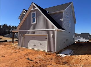 258 Rough Ridge Trl, Aberdeen, NC 28315